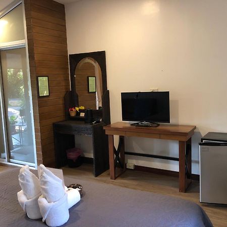 Likita Resort Бан Пе Екстериор снимка