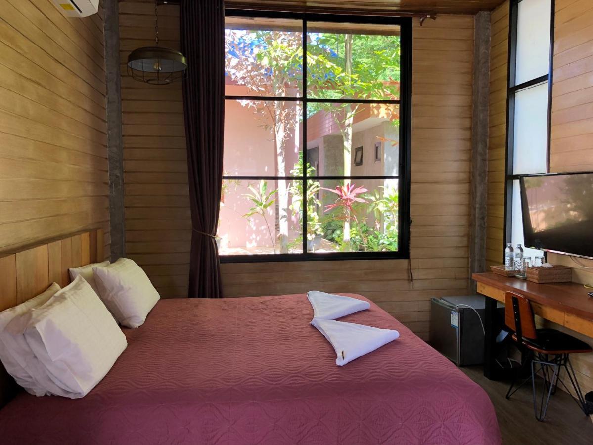 Likita Resort Бан Пе Екстериор снимка