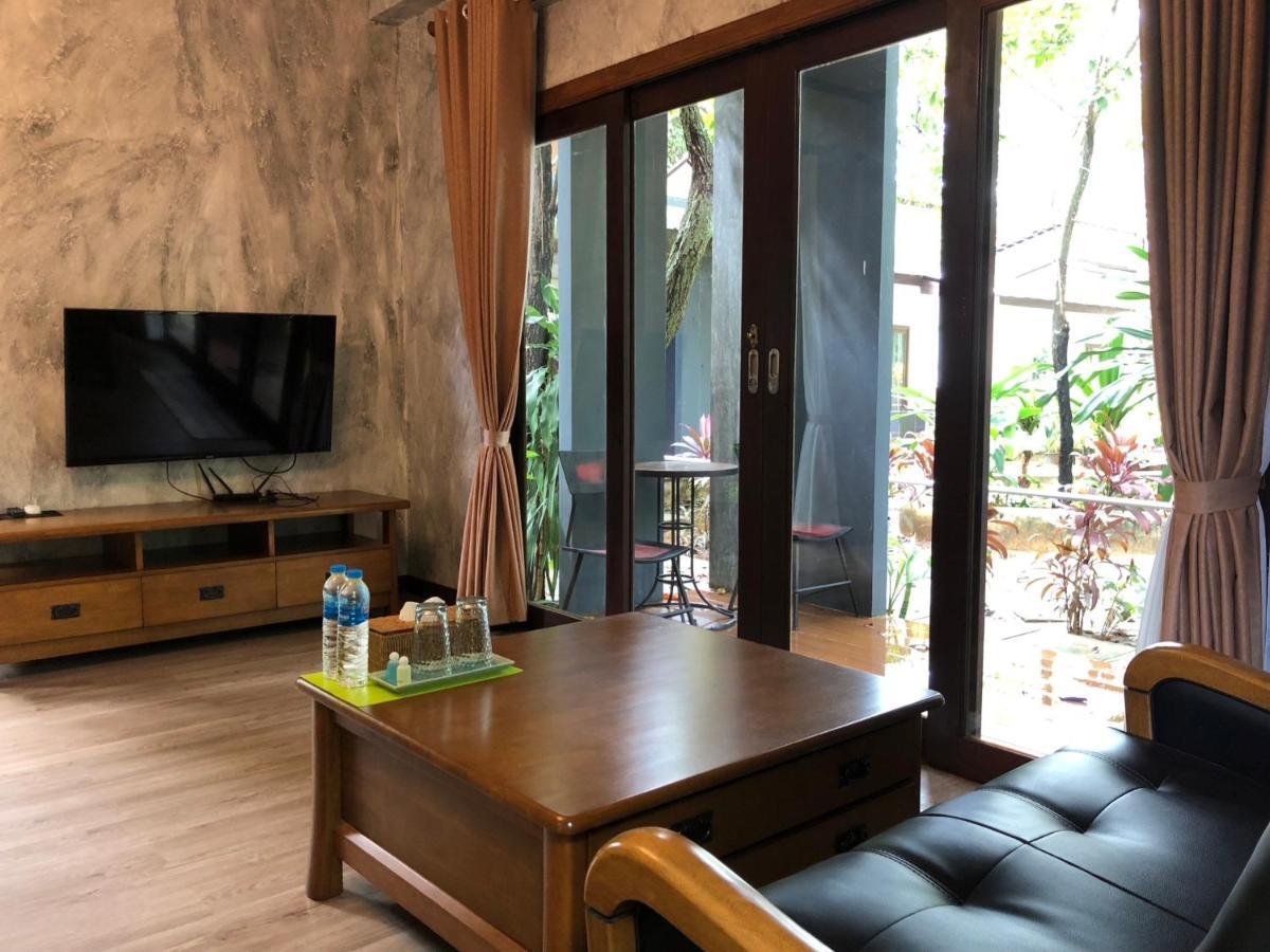 Likita Resort Бан Пе Екстериор снимка