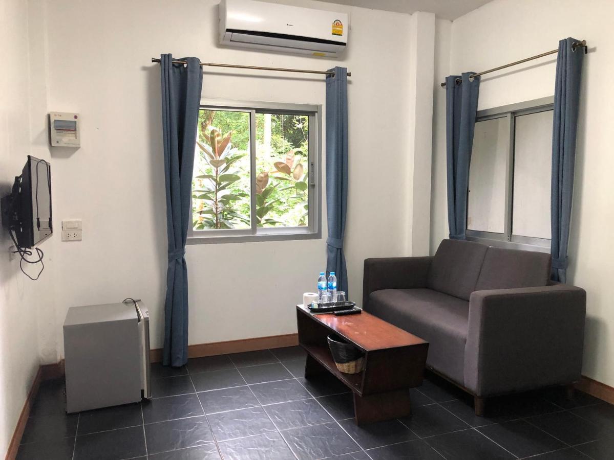 Likita Resort Бан Пе Екстериор снимка